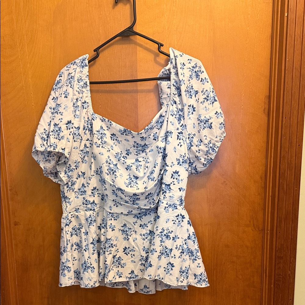 SHEIN Blue Floral Blouse